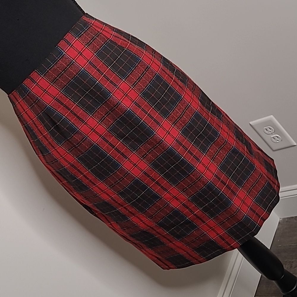 Christy Girl by Dori Adler red/black plaid skirt vintage, wool blend
